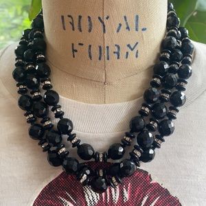 80’s High End Costume Necklace - black & crystals